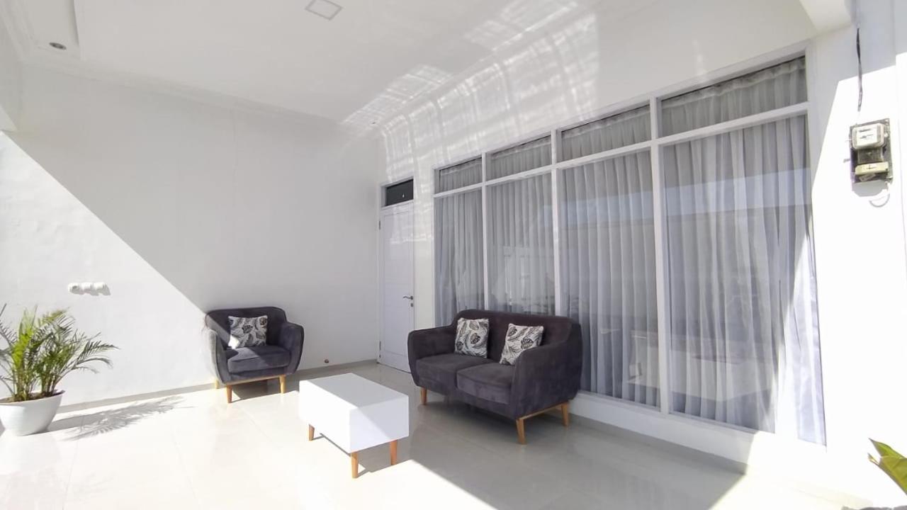 Villa Tiara 2 Cikundul Exterior foto
