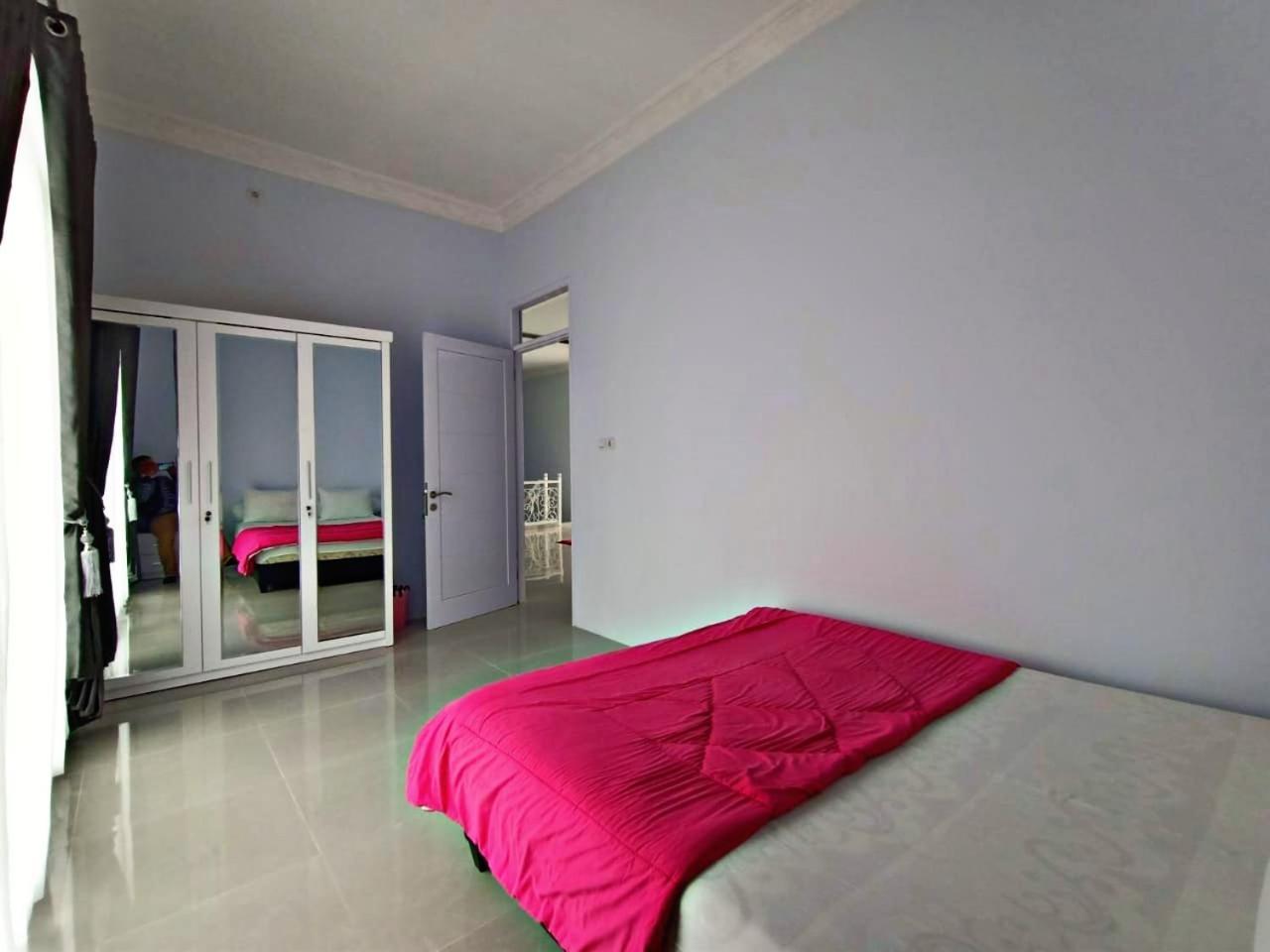 Villa Tiara 2 Cikundul Exterior foto